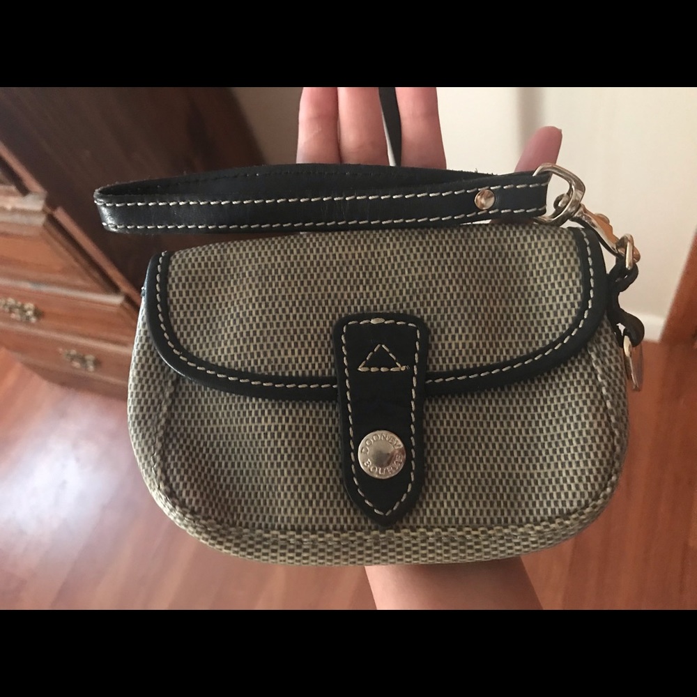 Purse -Dooney Bourke - small